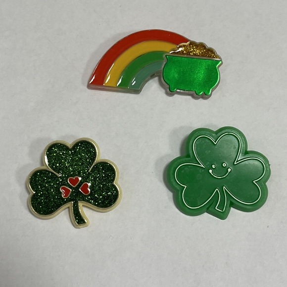 Hallmark Vintage St. Patrick's/St Patty's Collectible 3 Pins Clover Pot Of Gold‎ - Picture 1 of 9